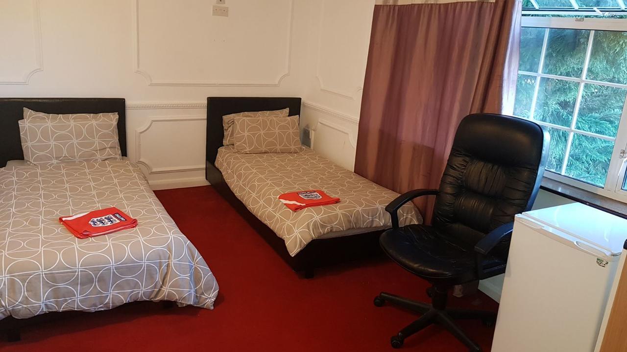 Hatfield Suites מראה חיצוני תמונה